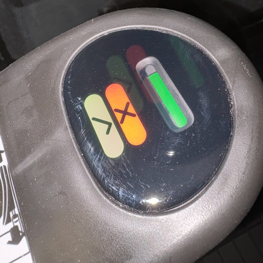 安裝正確有綠標指示